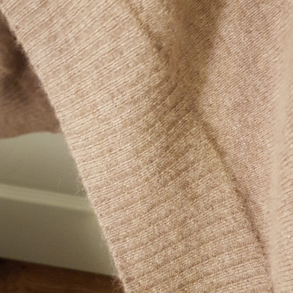 Poncho - Picture 2 of 2